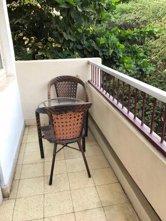 Hotel Swaroop Пюн Екстериор снимка
